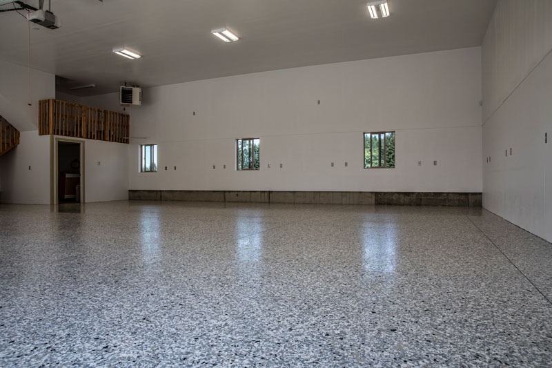 High-gloss full-flake coating on a large Willamette Valley shop floor